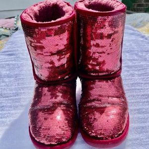 UGG Boots Red Sequin Wool Lined Size 9/40